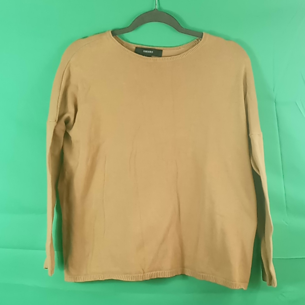 Forever 21 pullover sweater size small